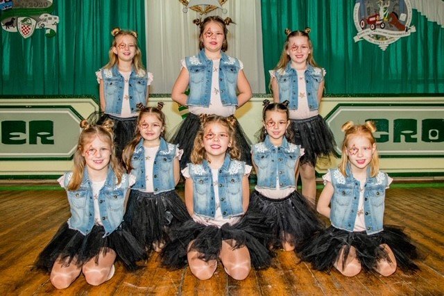 Showtanzgruppe Moonlight Showtanzgruppe Moonlight
