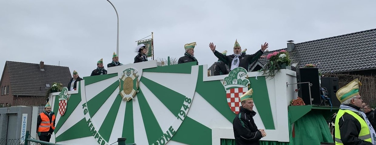Jetzt zum Rosenmontagszug anmelden